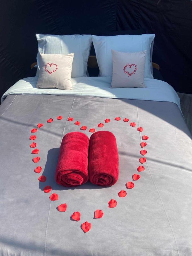 Bed and Breakfast Bulle D Evasion Silly Pres De Pairi Daiza Esterno foto